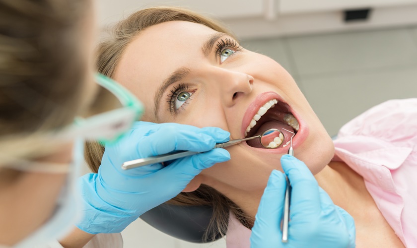 Cạo vôi răng đóng vai trò quan trọng trong việc chăm sóc răng miệng